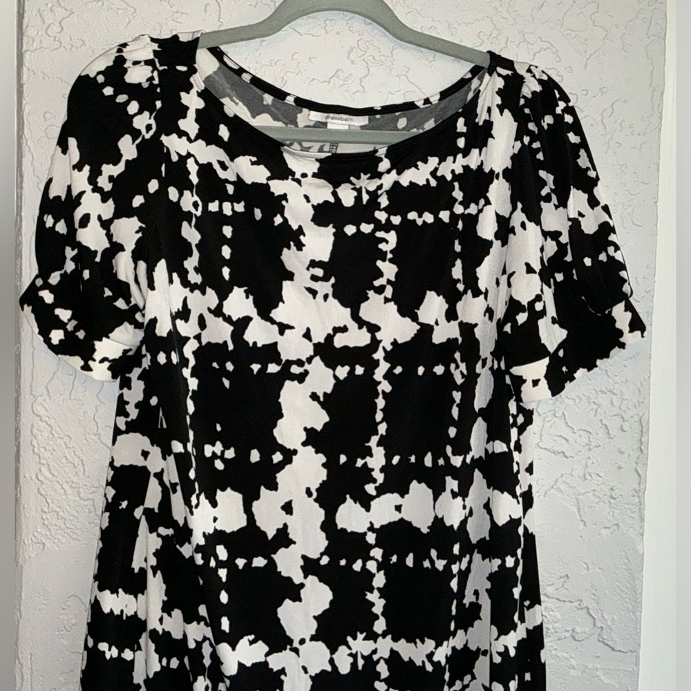 Dressbarn Monochrome Patterned Dress - Picture 4 of 8